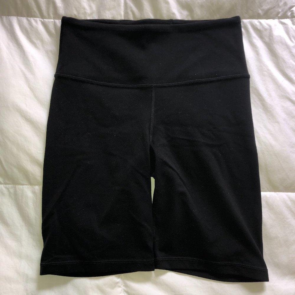 Athleta Bike Shorts 6"